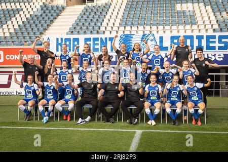 Gent, Belgium. 21st Aug, 2023. KAA Gent Ladies pose for a team picture at the photoshoot of women's soccer team KAA Gent Ladies, Monday 21 August 2023 in Gent. BELGA PHOTO JAMES ARTHUR GEKIERE Credit: Belga News Agency/Alamy Live News Stock Photo