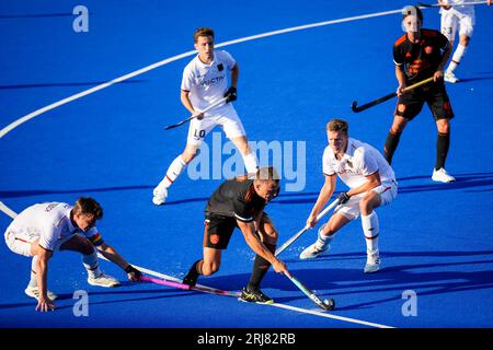 Monchengladbach, Germany. 21st Aug, 2023. MONCHENGLADBACH, GERMANY - AUGUST 21: Thijs van Dam of the Netherlands dribbles with the ball during the Men's EuroHockey Champions 2023 match between Germany and Netherlands at Hockeypark Monchengladbach on August 21, 2023 in Monchengladbach, Germany. (Photo by Rene Nijhuis/BSR Agency) Credit: BSR Agency/Alamy Live News Stock Photo