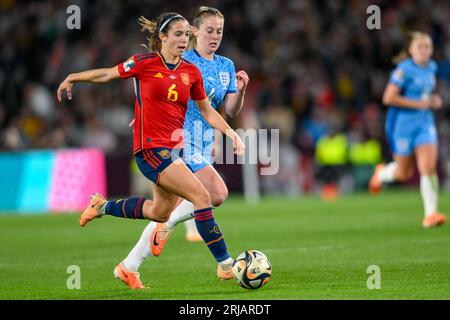 Sydney, Australia. 20th Aug, 2023. Aitana Bonmati of Spain and Keira Walsh of England during the FIFA Women's World Cup 2023 Final match between Spain Women and England Women at Stadium Australia, Sydney, Australia on 20 August 2023. Photo by Richard Nicholson. Editorial use only, license required for commercial use. No use in betting, games or a single club/league/player publications. Credit: UK Sports Pics Ltd/Alamy Live News Stock Photo