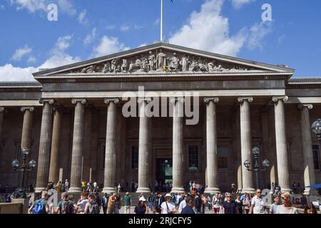 London, UK. 22nd August 2023. Exterior view of the British Museum as reports claim that nearly 2000 artefacts worth millions of pounds have been stolen from the museum. Credit: Vuk Valcic/Alamy Live News Stock Photo