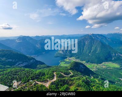 Amazing panorama from '5 Fingers' viewing platform above Hallstatt village, Hallstättersee lake and the inner Salzkammergut region, Austria Stock Photo