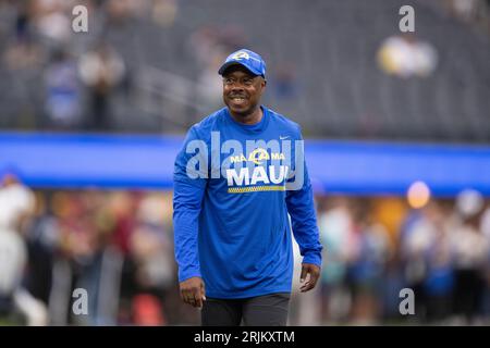 Detailed view of Los Angeles Raiders snapback baseball cap. Photo via  Newscom Stock Photo - Alamy