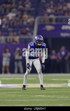 Minnesota Vikings fullback C.J. Ham (30) walks off the field after an NFL  football game against the Chicago Bears, Sunday, Jan. 8, 2023, in Chicago.  (AP Photo/Kamil Krzaczynski Stock Photo - Alamy