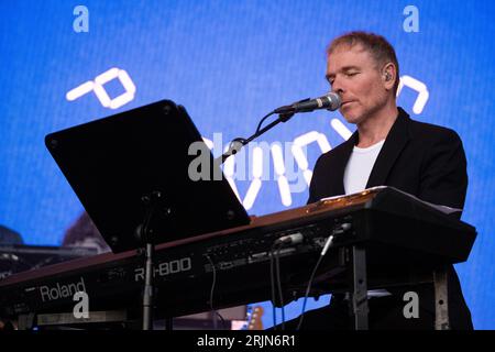 Trondheim, Norway. 18th, August 2023. The Scottish indie pop band Belle and Sebastian performs a live concert during the Norwegian music festival Pstereo Festival 2023 in Trondheim. Here singer Stuart Murdoch is seen live on stage. (Photo credit: Gonzales Photo - Tor Atle Kleven). Stock Photo