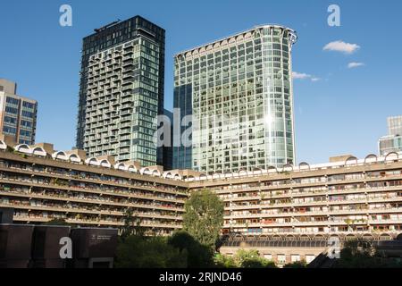 Guildhall School of Music & Drama on the Barbican Exhibition Centre and Estate, Silk Street, City of London, EC1, England, U.K. Stock Photo