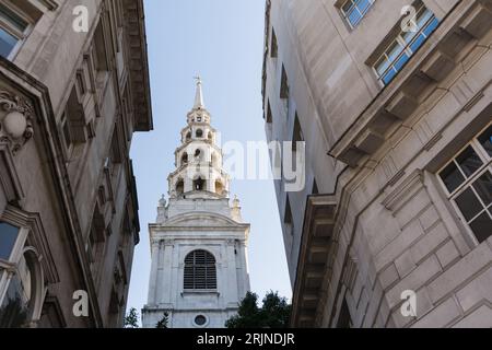 Spire of St Bride's Church in the City of London, designed by Christopher Wren and said to be the inspiration for tiered wedding cakes, Fleet Street. Stock Photo