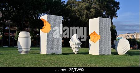 Sculptures, Monument to the Soft Eggs, representing the traditional Portuguese confectionery sweet "Ovos Moles de Aveiro" in the Jardim Fonte Nova par Stock Photo