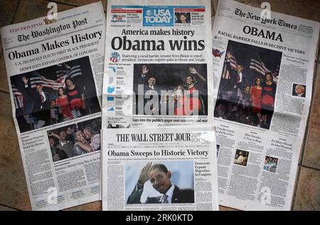 Bildnummer: 52761608  Datum: 05.11.2008  Copyright: imago/Xinhua Verschiedene amerikanische Tageszeitungen berichten auf dem Titelblatt vom historischen Sieg Barack Obamas während der Präsidentschaftswahlen - PUBLICATIONxNOTxINxCHN , Objekte; 2008, Washington DC, USA, Politik, Medien, Presse, Medieninteresse, Sieg, Obama, Tageszeitung, Zeitung, Washington Post, New York Times, today, Wall Street Journal, Schriftzug; , quer, Kbdig, Gruppenbild,  ,  , Nordamerika    Bildnummer 52761608 Date 05 11 2008 Copyright Imago XINHUA Different American Daily newspapers report on the Title page of Historic Stock Photo