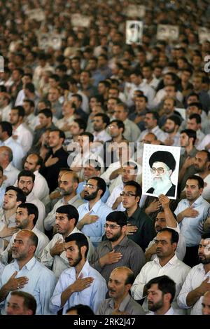 Bildnummer: 53209149  Datum: 17.07.2009  Copyright: imago/Xinhua (090717) -- TEHRAN, July 17, 2009 (Xinhua) --  listen to the speech delivered by Iran s Former President Akbar Hashemi Rafsanjani  in Tehran, Iran, IRAN-TEHRAN-RAFSANJANI  PUBLICATIONxNOTxINxCHN  premiumd  Politik Kbdig xdp  2009 hoch    Bildnummer 53209149 Date 17 07 2009 Copyright Imago XINHUA  TEHRAN July 17 2009 XINHUA Lists to The Speech delivered by Iran S Former President Akbar Hashemi Rafsanjani in TEHRAN Iran Iran TEHRAN Rafsanjani PUBLICATIONxNOTxINxCHN premiumd politics Kbdig XDP 2009 vertical Stock Photo