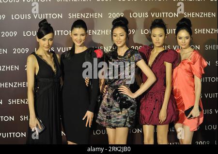Dancers perform at the new Louis Vuitton flagship store in Chengdu in  southwest China's Sichuan province on Thursday, Sept. 2, 2010. Louis Vuitton  opened its 9th flagship store in China mainland.(Photo By