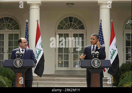 090722 -- WASHINGTON, July 22, 2009 Xinhua -- US President Barack Obama R and Iraqi Prime Minister Nouri al-Maliki hold a joint press conference in the Rose Garden at the White House in Washington, DC, July 22, 2009. This is the first meeting between Maliki and Obama since US troops withdrew from Iraqi cities at the end of June. Xinhua/Zhang Yan 1US-IRAQ-OBAMA-MALIKI-PRESS CONFERENCE  PUBLICATIONxNOTxINxCHN Stock Photo