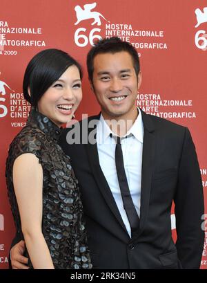 Bildnummer: 53320046  Datum: 04.09.2009  Copyright: imago/Xinhua (090904) -- VENICE, Sept. 4, 2009 (Xinhua) -- Actress Zhu Xuan (L) and actor Joseph Chang attend the presentation of his Chinese-language film Lei Wangzi ( Prince of Tears ) at the 66th Venice International Film Festival at Venice Lido, Italy, Sept. 4, 2009. (Xinhua/Wu Wei) (axy) (7)ITALY-VENICE-FILM FESTIVAL- LEI WANGZI PUBLICATIONxNOTxINxCHN People Film Festival Filmfestspiele o00 Biennale o00 Venedig Pressetermin Lei Wangzi Kbdig xdp 2009 hoch premiumd    Bildnummer 53320046 Date 04 09 2009 Copyright Imago XINHUA  Venice Sept Stock Photo