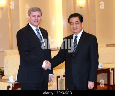 Bildnummer: 53642608  Datum: 03.12.2009  Copyright: imago/Xinhua (091203) -- BEIJING, Dec. 3, 2009 (Xinhua) -- Chinese President Hu Jintao (R) meets with Canadian Prime Minister Stephen Harper in Beijing, capital of China, Dec. 3, 2009. (Xinhua/Pang Xinglei) (ypf) CHINA-BEIJING-CANADA-HU JINTAO-HARPER-MEETING (CN) PUBLICATIONxNOTxINxCHN People Politik kbdig xmk 2009 quer     Bildnummer 53642608 Date 03 12 2009 Copyright Imago XINHUA  Beijing DEC 3 2009 XINHUA Chinese President HU Jintao r Meets With Canadian Prime Ministers Stephen Harper in Beijing Capital of China DEC 3 2009 XINHUA Pang Xing Stock Photo