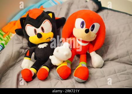 Tails (Colleen O'Shaughnessey), Sonic The Hedgehog 2 (2022). Photo  credit: Paramount Pictures and Sega/THA Stock Photo - Alamy