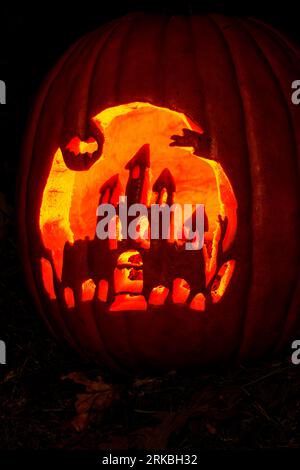 Haunted Castle. Halloween theme carved pumpkin. The Stoddard Avenue Pumpkin Glow. Dayton, Ohio, USA. Stock Photo