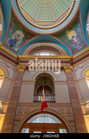Interior architecture of the BC Legislature public areas in Victoria ...