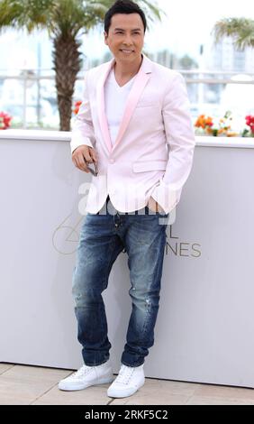 Bildnummer: 55348089  Datum: 14.05.2011  Copyright: imago/Xinhua (110514) -- CANNES, May 14, 2011 (Xinhua) -- Actor Donnie Yen poses during the photocall of Wu Xia at the 64th Cannes Film Festival in Cannes, France, on May 14, 2011. (Xinhua/Gao Jing) (zcc) FRANCE-CANNES-WU XIA PUBLICATIONxNOTxINxCHN Kultur Entertainment People Film 64. Internationale Filmfestspiele Cannes Photocall Freisteller kbdig xkg 2011 hoch  o0 Fluch der Karibik 4 - Fremde Gezeiten    Bildnummer 55348089 Date 14 05 2011 Copyright Imago XINHUA  Cannes May 14 2011 XINHUA Actor Donnie Yen Poses during The photo call of Wu X Stock Photo