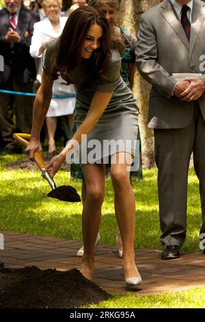 The Duchess of Cambridge attends on day two of the Wimbledon ...