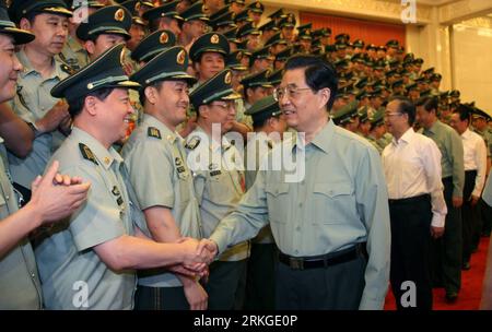 Bildnummer: 55584632  Datum: 11.07.2011  Copyright: imago/Xinhua (110711) -- BEIJING, July 11, 2011 (Xinhua) -- Chinese President Hu Jintao, who is also general secretary of the Central Committee of the Communist Party of China (CPC) and chairman of the Central Military Commission, Premier Wen Jiabao, also a member of the Standing Committee of the Political Bureau of the CPC Central Committee, Vice President Xi Jinping, also a member of the Standing Committee of the Political Bureau of the CPC Central Committee and vice chairman of the Central Military Commission, and Zhou Yongkang, a member o Stock Photo