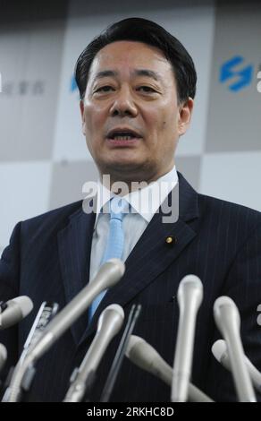 Bildnummer: 55805686  Datum: 19.08.2011  Copyright: imago/Xinhua (110819) -- TOKYO, Aug. 19, 2011 (Xinhua) -- Japan s Industry Minister Banri Kaieda addresses a news conference in Tokyo, capital of Japan, on Aug. 19, 2011. Banri Kaieda said on Friday that he will run for the Democratic Party of Japan (DPJ) leadership to choose a successor of Prime Minister . (Xinhua/Kenichiro Seki) (yh) JAPAN-POLITICS-DPJ-ELECTION-BANRI KAIEDA PUBLICATIONxNOTxINxCHN People Politik xns x0x 2011 hoch premiumd    Bildnummer 55805686 Date 19 08 2011 Copyright Imago XINHUA  Tokyo Aug 19 2011 XINHUA Japan S Industry Stock Photo