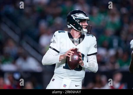 Philadelphia Eagles quarterback Tanner McKee (10) warms up before an NFL  pre-season football game against the Cleveland Browns, Thursday, Aug. 17,  2023, in Philadelphia. (AP Photo/Rich Schultz Stock Photo - Alamy