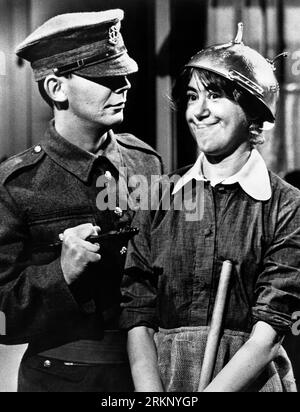 Christopher Beeny, Jenny Tomasin, on-set of the British TV Series, 'Upstairs, Downstairs', ITV, 1974 Stock Photo