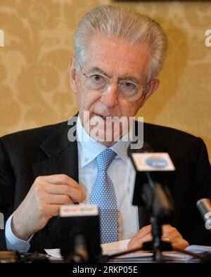 Bildnummer: 57745840  Datum: 22.03.2012  Copyright: imago/Xinhua (120329) -- ROME, March 29, 2012 (Xinhua) -- Italian Prime Minister Mario Monti speaks to Chinese reporters at Palazzo Chigi in Rome, Italy, March 22, 2012. Monti said that his upcoming visit to China will help promote the development of bilateral ties and expand exchanges and cooperation in various areas. (Xinhua/Wang Qingqin) (srb) ITALY-ROME-MONTI-CHINA-VISIT-INTERVIEW PUBLICATIONxNOTxINxCHN People Politik Porträt x0x xst premiumd 2012 hoch      57745840 Date 22 03 2012 Copyright Imago XINHUA  Rome March 29 2012 XINHUA Italian Stock Photo