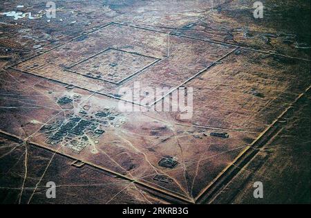 Bildnummer: 58168121  Datum: 11.07.1980  Copyright: imago/Xinhua (120701) -- HOHHOT, July 1, 2012 (Xinhua) -- Undated file photo shows a bird s-eye view of the site of the Xanadu (Upper Capital) of the Yuan Dynasty (1271-1368) in Shangdu Township of Xilingol League, north China s Inner Mongolian Autonomous Region. Xanadu was inscribed on the World Heritage List during the 36th session of the UNESCO World Heritage Committee in St. Petersburg of Russia on June 29, 2012. (Xinhua/Jia Lijun) (ljh) CHINA-INNER MONGOLIA-XANADU-UNESCO-WORLD HERITAGE (CN) PUBLICATIONxNOTxINxCHN Reisen xbs x2x 2012 quer Stock Photo