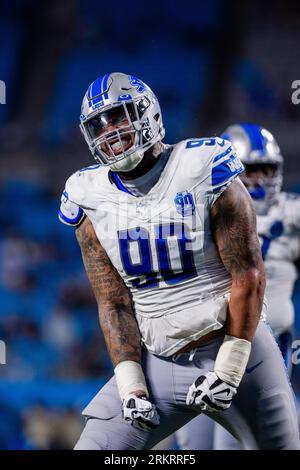 Detroit lions nose tackle hi-res stock photography and images - Alamy