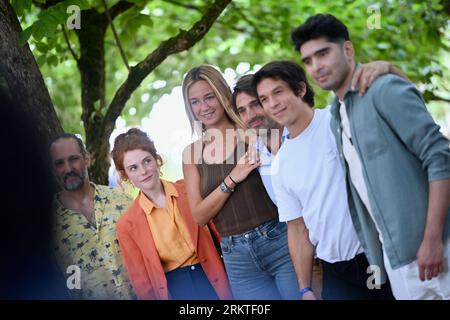 Angouleme, France. 25th Aug, 2023. Sebastien Lalanne, Iris Bry, Zoe Marchal, Director Vincent Cappello, Sandor Funtek and Rohid Rahimi attend the Nouveau Monde photocall as part of the 16th Angouleme Film Festival on August 25, 2023 in Angouleme, France. Photo by Franck Castel/ABACAPRESS.COM Credit: Abaca Press/Alamy Live News Stock Photo