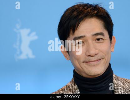 Bildnummer: 59190327  Datum: 07.02.2013  Copyright: imago/Xinhua (130208) -- BERLIN, Feb. 7, 2013 (Xinhua) -- Actor Tony Leung attends the photocall to promote the film The Grandmaster at the 63rd Berlinale film festival in Berlin, Germany, Feb. 7, 2013. The 63rd Berlinale film festival opens Thursday with a martial arts epic The grandmaster of Chinese director Wong Kar Wai who will also lead the jury of this Berlinale. (Xinhua/Ma Ning) (dzl) GERMANY-BERLIN-FILM FESTIVAL-THE GRANDMASTER PUBLICATIONxNOTxINxCHN Kultur Entertainment People Film 63. Internationale Filmfestspiele Berlinale Berlin P Stock Photo