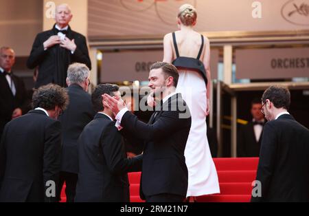 Bildnummer: 59666052  Datum: 19.05.2013  Copyright: imago/Xinhua (130519) -- CANNES, May 19, 2012 (Xinhua) -- US actor Justin Timberlake (front) arrives for the screening of American film Inside Llewyn Davis in competition at the 66th Cannes Film Festival in Cannes, southern France, May 19, 2013. (Xinhua/Gao Jing) FRANCE-CANNES-FILM FESTIVAL-INSIDE LLEWYN DAVIS-PREMIERE PUBLICATIONxNOTxINxCHN People Kultur Entertainment Film 66 Internationale Filmfestspiele Cannes Filmpremiere Premiere xdp x0x 2013 quer premiumd      59666052 Date 19 05 2013 Copyright Imago XINHUA  Cannes May 19 2012 XINHUA U. Stock Photo