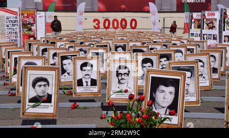 London, UK. 26th August 2023. A memorial and exhibition in Marble Arch on the 35th anniversary of the 1988 massacre of political prisoners in Iran. Some estimates state that 30,000 people have been killed. Credit: Vuk Valcic/Alamy Live News Stock Photo