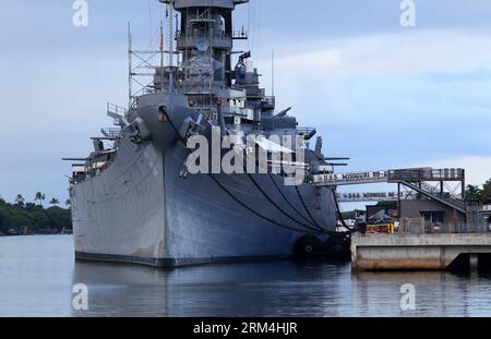 Bildnummer: 60466118  Datum: 08.09.2013  Copyright: imago/Xinhua (130912) -- HAWAII,   -- The USS Missouri is seen at the Pearl Harbor in Hawaii, the United States, Sept. 8, 2013. Pearl Harbor is located on the island of Oahu, Hawaii, west of Honolulu. Much of the harbor and surrounding lands is a United States navy deep-water naval base. It is also the headquarters of the United States Pacific Fleet. (Xinhua/Zha Chunming) (axy) U.S.-HAWAII-PEARL HARBOR PUBLICATIONxNOTxINxCHN Militär Marine xas x0x 2013 quer     60466118 Date 08 09 2013 Copyright Imago XINHUA  Hawaii The USS Missouri IS Lakes Stock Photo