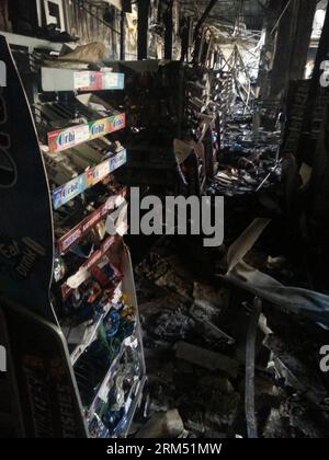 Bildnummer: 60550874  Datum: 30.09.2013  Copyright: imago/Xinhua NAIROBI, 2013 - Photo taken on Sept. 30, 2013 shows the interior of Nairobi s Westgate Mall. (Xinhua) KENYA-NAIROBI-TERRORIST ATTACK-INTERIOR PUBLICATIONxNOTxINxCHN Gesellschaft Terror Terroranschlag Geiselnahme Geiseldrama Einkaufszentrum Nairobi Kenia x2x xkg 2013 hoch premiumd o0 zerstörung schäden     60550874 Date 30 09 2013 Copyright Imago XINHUA Nairobi 2013 Photo Taken ON Sept 30 2013 Shows The Interior of Nairobi S West Gate Mall XINHUA Kenya Nairobi Terrorist Attack Interior PUBLICATIONxNOTxINxCHN Society Terror Terrori Stock Photo