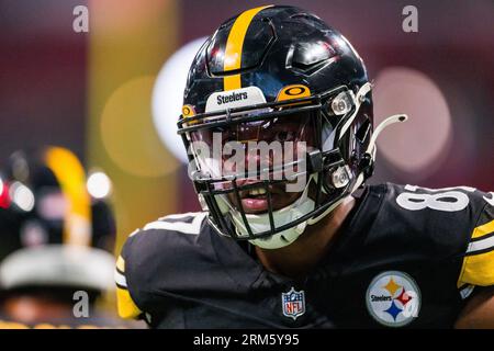 Pittsburgh Steelers tight end Rodney Williams (87) stretches before an NFL  preseason football game against the Tampa Bay Buccaneers, Friday, Aug. 11,  2023, in Tampa, Fla. (AP Photo/Peter Joneleit Stock Photo - Alamy