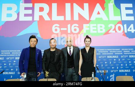 (140213) -- BERLIN, Feb. 13, 2014 (Xinhua) -- Chinese actor Huang Bo, director Ning Hao, Chinese actor Xu Zheng and atress Yu Nan (L-R) attend a press conference to promote the movie No Man s Land at the 64th Berlinale International Film Festival in Berlin, Germany, on Feb. 13, 2013. (Xinhua/Zhang Fan) (lmz) GERMANY-BERLIN-FILM FESTIVAL-NO MAN S LAND PUBLICATIONxNOTxINxCHN   Berlin Feb 13 2014 XINHUA Chinese Actor Huang Bo Director Ning Hao Chinese Actor Xu Zheng and Atress Yu Nan l r attend a Press Conference to promote The Movie No Man S Country AT The 64th Berlinale International Film Festi Stock Photo