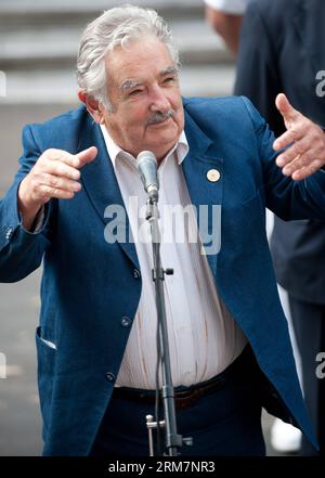 (140311) -- SANTIAGO, (Xinhua) -- Uruguay s President Jose Mujica delivers a speech after a bilateral meeting with the elected Chilean President Michelle Bachelet at the Diplomatic Academy of Chile, in Santiago, capital of Chile, March 10, 2014. Bachelet is to be sworn in on March 11. (Xinhua/Jorge Villegas) CHILE-SANTIAGO-POLITICS-BACHELET PUBLICATIONxNOTxINxCHN   Santiago XINHUA Uruguay S President Jose Mujica delivers a Speech After a bilaterally Meeting With The Elected Chilean President Michelle Bachelet AT The Diplomatic Academy of Chile in Santiago Capital of Chile March 10 2014 Bachele Stock Photo