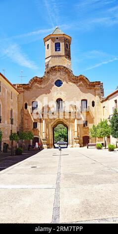 Monastery of Les Santes Creus in the province of Tarragona, Catalunya, Spain, Europe Stock Photo