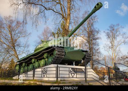 PRIOZERSK, RUSSIA - OCTOBER 24, 2021: Tank IS-3 on a sunny October day. Monument in honor of the 55th anniversary of Victory in the Great Patriotic Wa Stock Photo