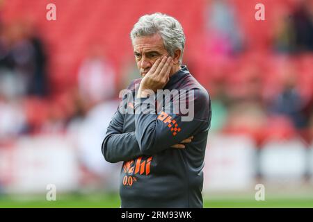 Juan Manuel Lillo Assistant Coach of Manchester City who takes charge today in the absence of Pep Guardiola during the pre-game warmup ahed of the Premier League match Sheffield United vs Manchester City at Bramall Lane, Sheffield, United Kingdom, 27th August 2023  (Photo by Gareth Evans/News Images) Stock Photo