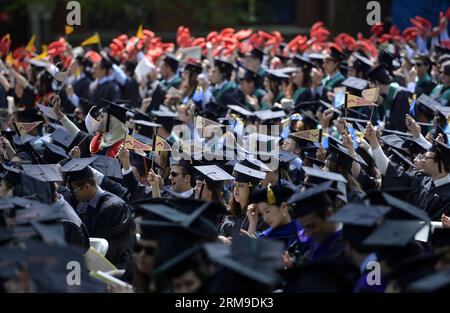 (140519) -- NEW HAVEN, May 19, 2014 (Xinhua) -- Students of Yale University attend the 313th Commencement of Yale University at the Old Campus in New Haven, the United States, May 19, 2014. Twelve honorary doctorates and 3132 earned degrees were conferred on Monday during Yale s 313th Commencement ceremony, in addition to 253 provisional degrees for students who have yet to fully complete their study. (Xinhua/Wang Lei) US-NEW HAVEN-YALE UNIVERSITY-COMMENCEMENT PUBLICATIONxNOTxINxCHN   New Haven May 19 2014 XINHUA Students of Yale University attend The  commencement of Yale University AT The Ol Stock Photo