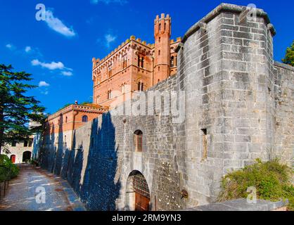 Castello di Brolio near Gaiole in Chianti. Chianti Valley, Siena, Tuscany, Italy Stock Photo