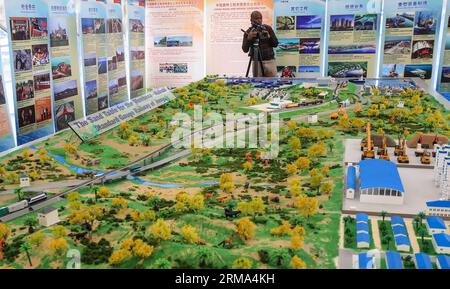 Sand table briefing hi res stock photography and images Alamy