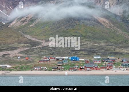 Settlement thule greenland hi res stock photography and images