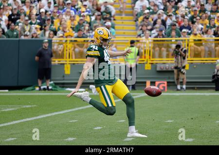 Green Bay Packers punter Daniel Whelan (41) warms up during a