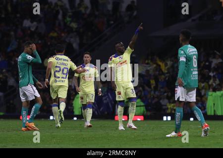 Mexico City, Mexico. 16th Aug, 2023. Julian QuiÃ±ones of America Football Club celebrates during the match of Club America vs Club Leon of the Opening Tournament 2023 at Aztec Stadium. on August 26, 2023 in Mexico City, Mexico. (Credit Image: © Ismael Rosas/eyepix via ZUMA Press Wire) EDITORIAL USAGE ONLY! Not for Commercial USAGE! Stock Photo