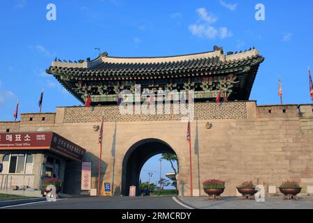 Chokseongmun Gate and Gongbukmun Gate of Jinjuseong Fortress in Jinju-si, Gyeongsangnam-do, South Korea August 27, 2023 Stock Photo