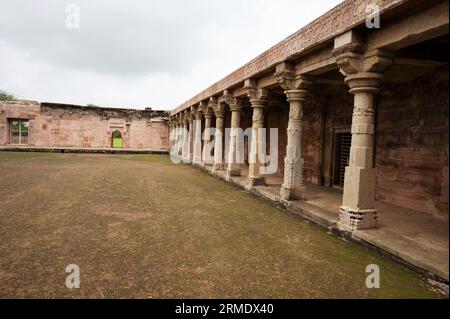 Pillars of Dilawar Khan's Mosque, situated in the fort, built by Sultan Ghiyasuddin Khilji,  Mandu, Madhya Pradesh, India Stock Photo