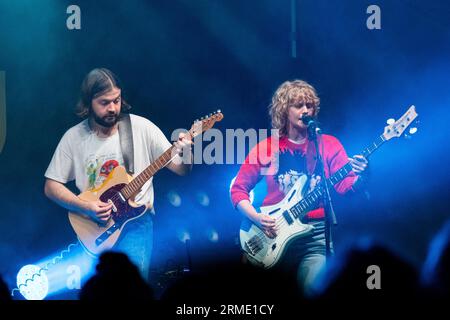 Sam Willmett (guitar) and Tilly Harris (bass) of Welsh band The Bug Club at Green Man Festival in Wales, UK, August 2023. Photo: Rob Watkins Stock Photo